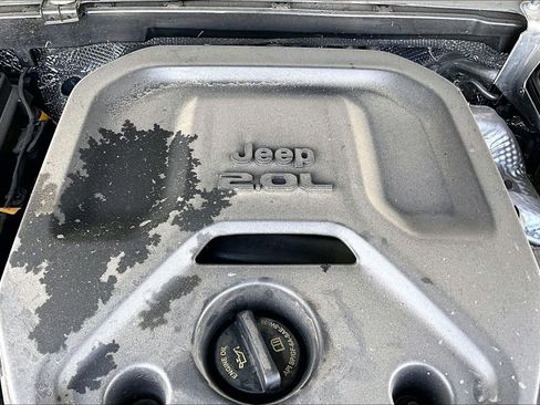 Used 2025 Jeep Wrangler Unlimited Rubicon 4xe w/ Convenience Group image 31