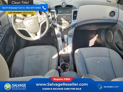 Used 2011 Chevrolet Cruze LT FWD image 11