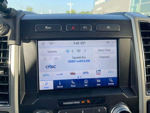 Used 2020 Ford F150 Lariat w/ Equipment Group 502A Luxury AWD/4WD image 15