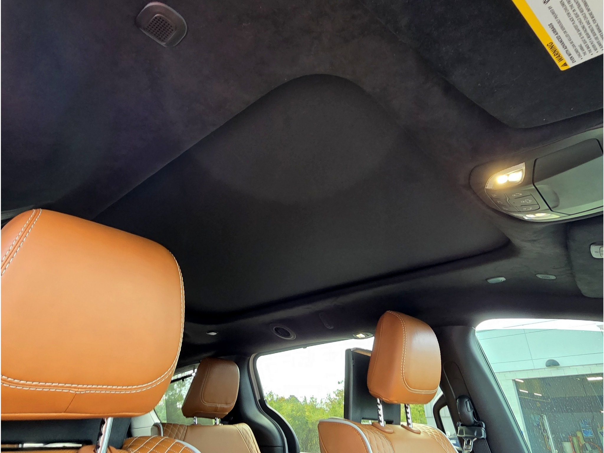 Used 2026 Chrysler Pacifica Pinnacle FWD image 3