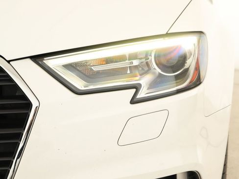 Used 2018 Audi A3 2.0T Premium FWD image 40