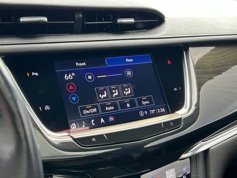 Used 2022 Cadillac XT6 Premium Luxury image 49