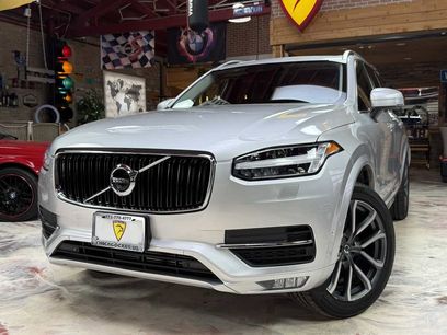 Used 2016 Volvo XC90 T6 Momentum w/ Momentum Plus Package