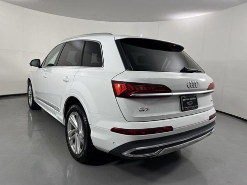 Used 2023 Audi Q7 2.0T Premium w/ Convenience Package AWD/4WD image 30