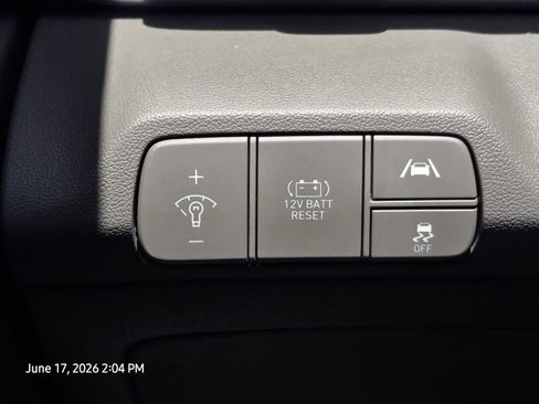Used 2023 Hyundai Elantra Blue FWD image 29