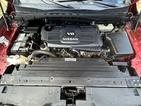 Used 2017 Nissan Titan Platinum Reserve AWD/4WD image 29
