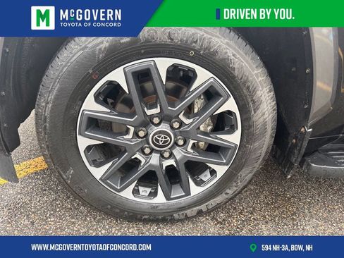 Used 2023 Toyota Sequoia Limited AWD/4WD image 16