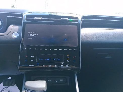 Used 2024 Hyundai Santa Cruz SEL w/ Activity Package FWD image 30