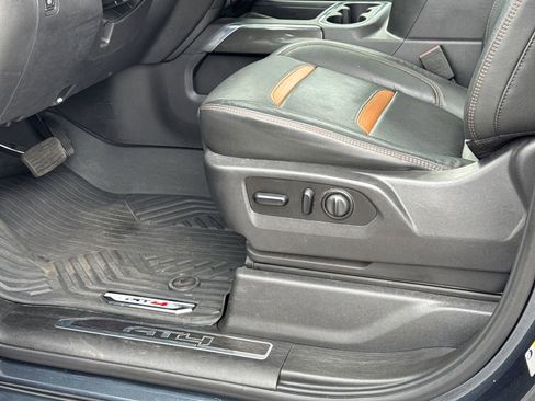 Used 2020 GMC Sierra 1500 AT4 w/ AT4 Premium Package image 17