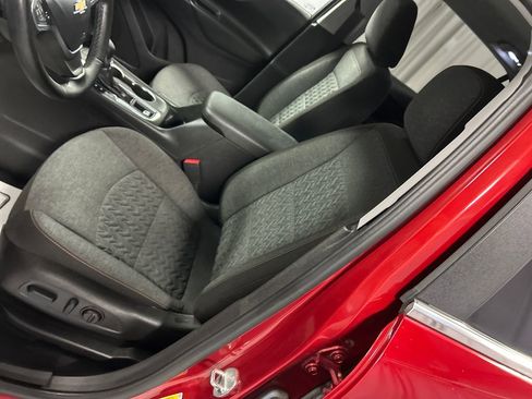 Used 2023 Chevrolet Equinox LT image 12