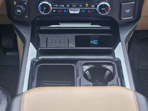Used 2024 Ford F450 Lariat w/ Lariat Ultimate Package AWD/4WD image 27