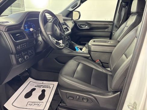 Used 2024 Chevrolet Tahoe Z71 w/ Z71 Off-Road Package AWD/4WD image 2