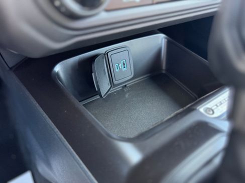 New 2025 Ford Bronco 2-Door image 26