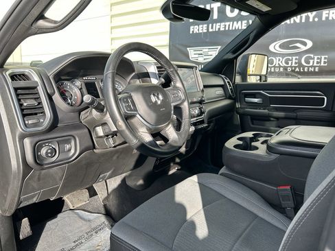 Used 2024 RAM 2500 Big Horn image 12