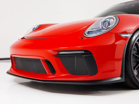 Used 2018 Porsche 911 GT3 w/ Sport Chrono Package RWD image 55