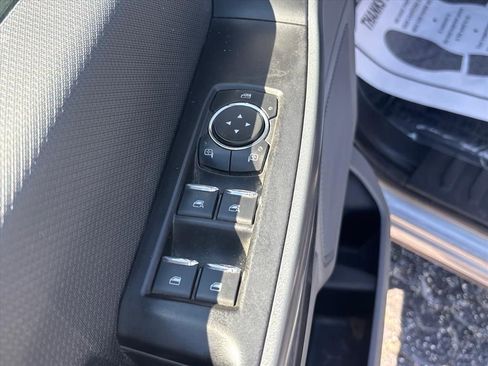 Used 2022 Ford F150 XLT AWD/4WD image 25