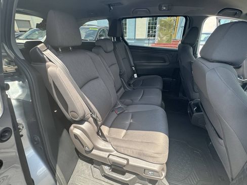 Used 2020 Honda Odyssey EX image 16