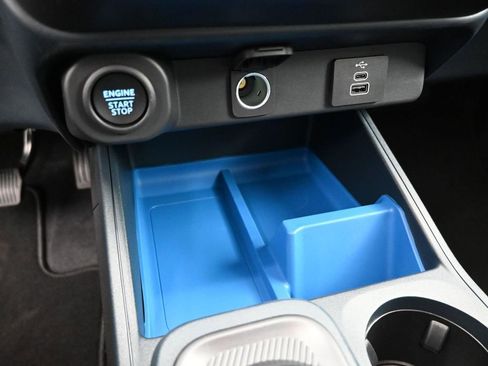 New 2026 Ford Maverick XLT image 16