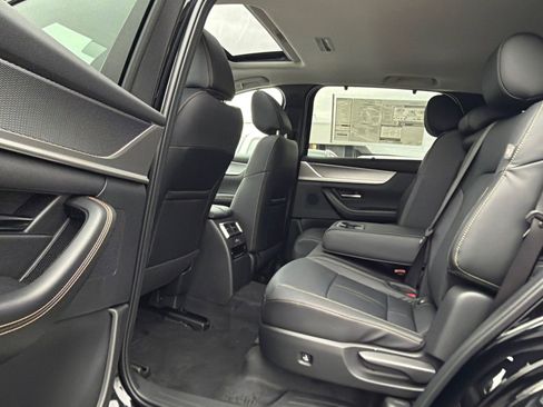 New 2026 MAZDA CX-90 Plug-In Hybrid w/ Preferred AWD/4WD image 18