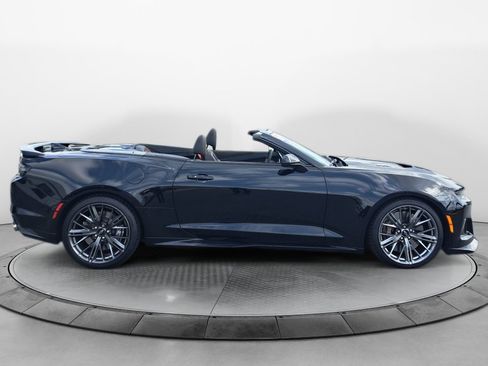 Used 2023 Chevrolet Camaro ZL1 RWD image 8