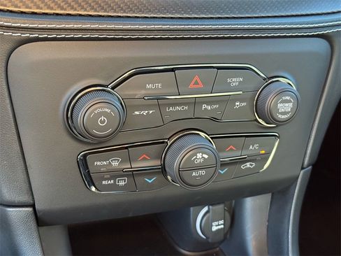 Used 2023 Dodge Charger SRT Hellcat w/ Harman/Kardon Audio Group image 31