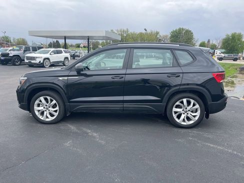 Used 2023 Volkswagen Taos S AWD/4WD image 7