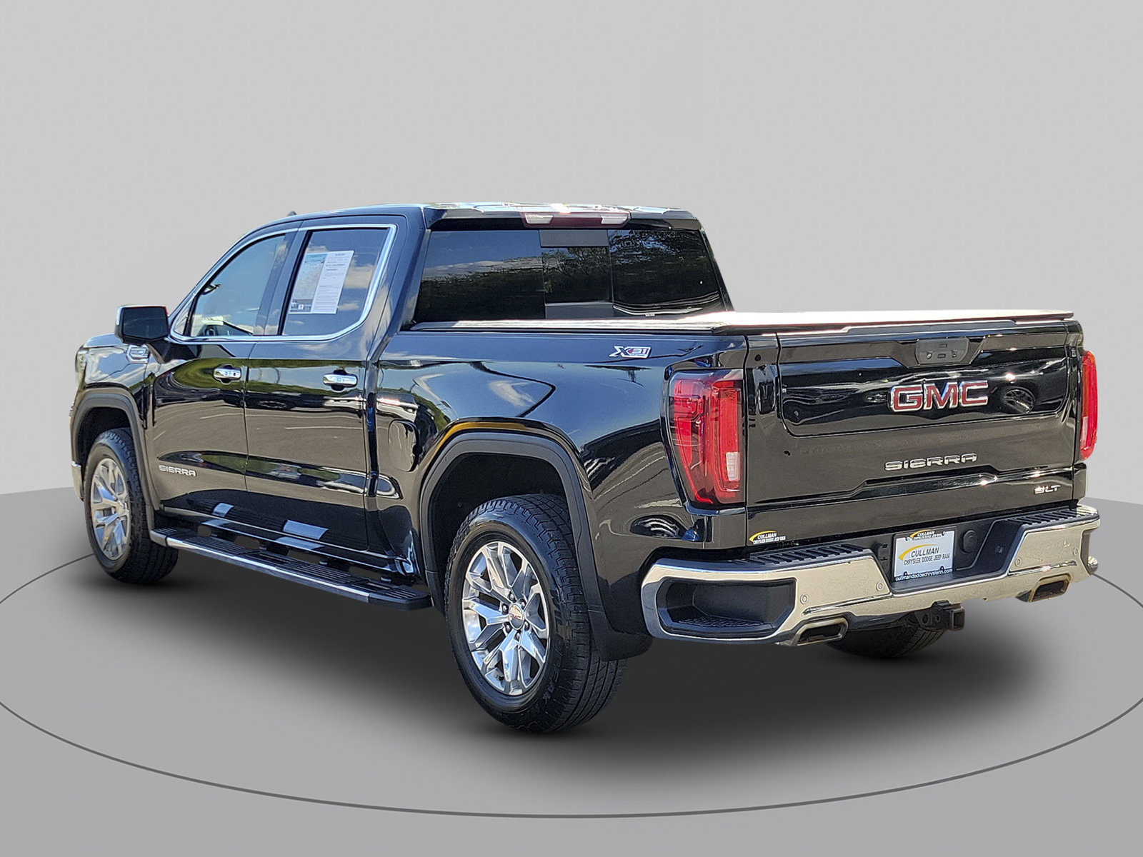 Used 2019 GMC Sierra 1500 SLT w/ SLT Premium Plus Package AWD/4WD image 5