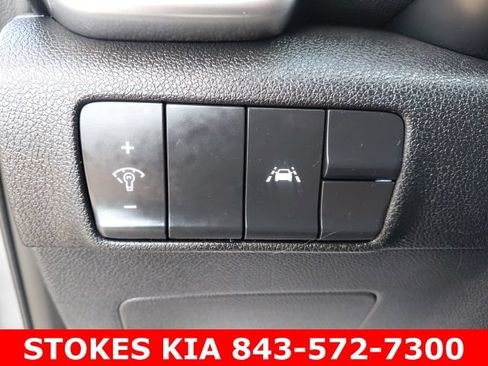 Used 2020 Kia Sportage LX AWD/4WD image 18