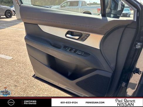 Certified 2025 Nissan Murano Platinum w/ Cargo Package AWD/4WD image 22