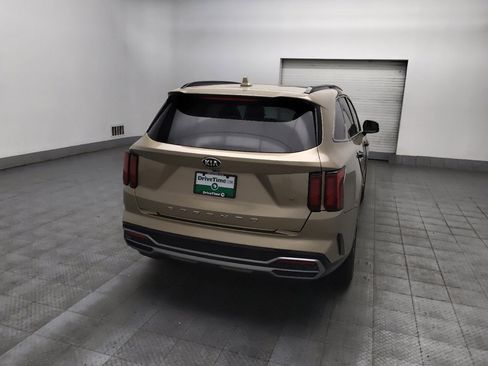 Used 2021 Kia Sorento S w/ Panoramic Sunroof Package FWD image 7