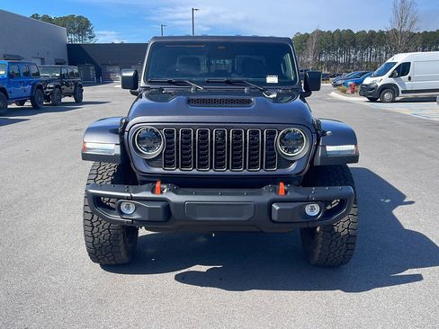 New 2026 Jeep Gladiator Mojave image 2