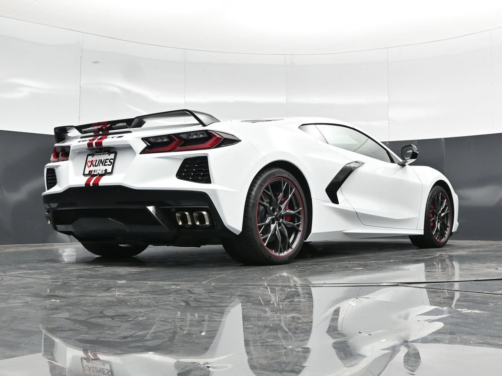 Used 2023 Chevrolet Corvette Stingray Premium Cpe w/ Z51 Performance Package RWD image 44