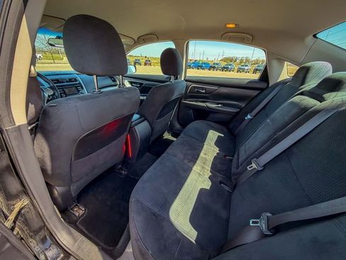 Used 2015 Nissan Altima 2.5 S w/ Special Edition Package FWD image 14