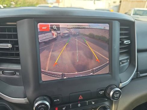 Used 2022 RAM 1500 Big Horn image 27