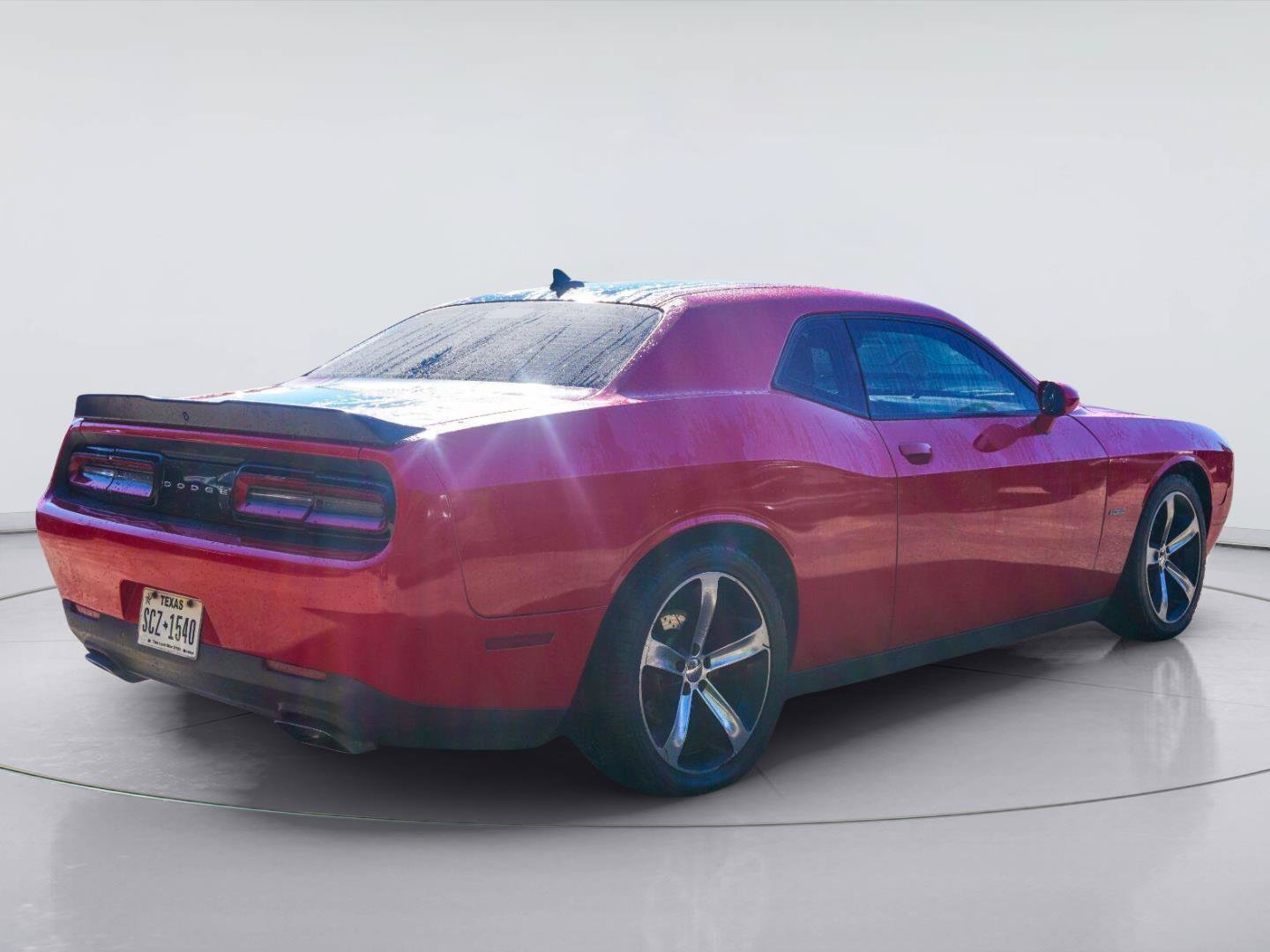 Used 2015 Dodge Challenger R/T Plus RWD image 7