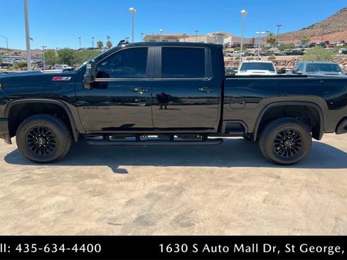 Used 2021 Chevrolet Silverado 3500 LTZ w/ LTZ Plus Package AWD/4WD image 2