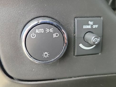 Used 2016 GMC Savana 3500 LS image 22