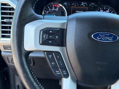 Used 2017 Ford F250 Lariat w/ Lariat Ultimate Package AWD/4WD image 24