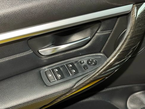 Used 2018 BMW 328d Sedan image 31