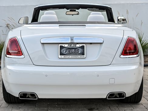 Used 2020 Rolls-Royce Dawn RWD image 13