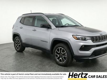 Used 2025 Jeep Compass Trailhawk