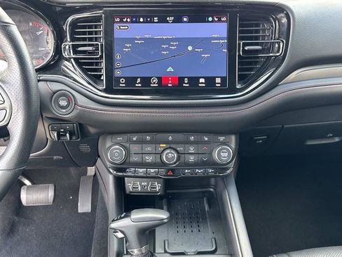 Used 2025 Dodge Durango GT AWD/4WD image 43