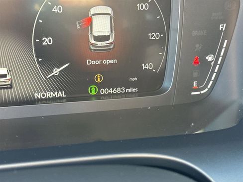 Used 2025 Acura ADX FWD image 18