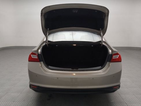 Used 2024 Chevrolet Malibu LT image 29