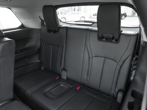 New 2026 INFINITI QX60 Luxe w/ Cargo Package image 33