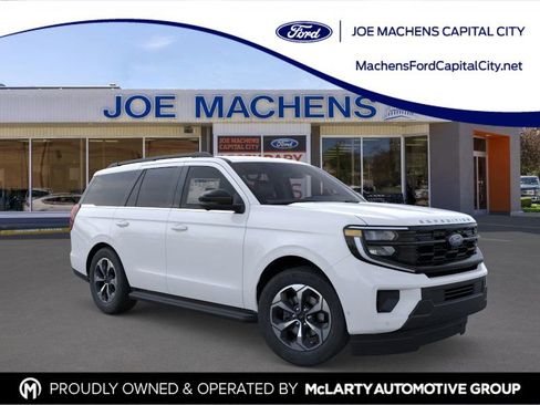 New 2026 Ford Expedition Active image 1