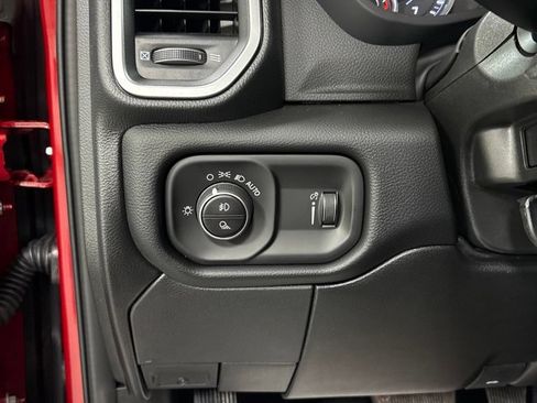 New 2026 RAM 2500 Big Horn AWD/4WD image 11
