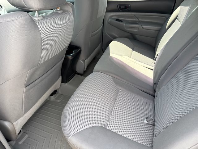 Used 2015 Toyota Tacoma 4x4 Double Cab w/ TRD Off-Road Package image 13