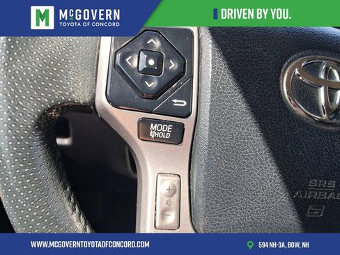 Used 2016 Toyota 4Runner SR5 AWD/4WD image 23