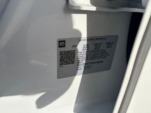 Used 2024 Chevrolet Malibu LT image 27